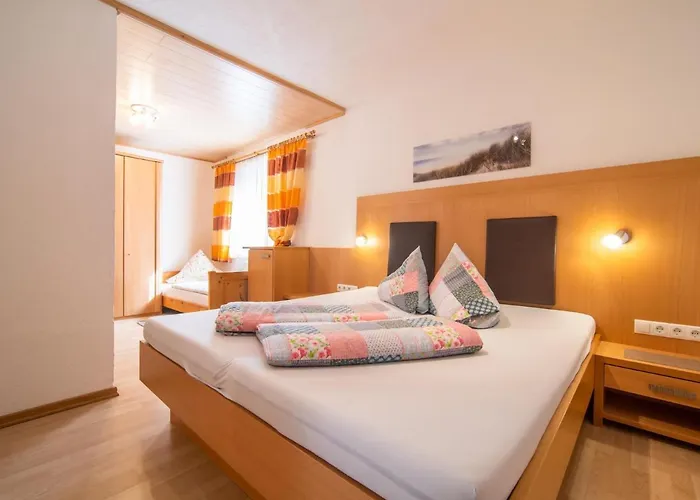 Haus Hauser Apartmán Tobadill