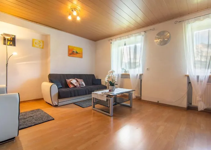 Haus Hauser شقة Tobadill