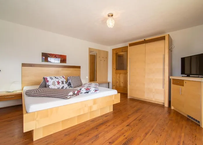 Haus Hauser شقة *